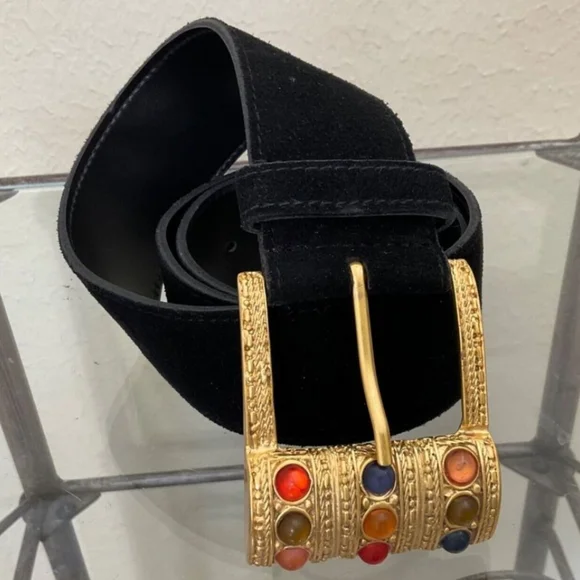 Hips Dont Lie - Picture 2 of 6